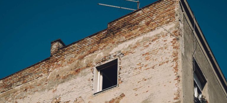 安心安全な暮らしを守るためのシャッター修理徹底ガイドと賢い業者選びのコツ