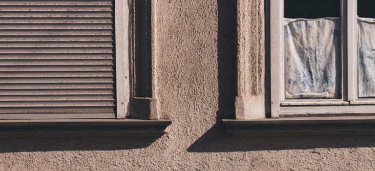 安心安全とコストを両立するシャッター選びのポイント徹底解説